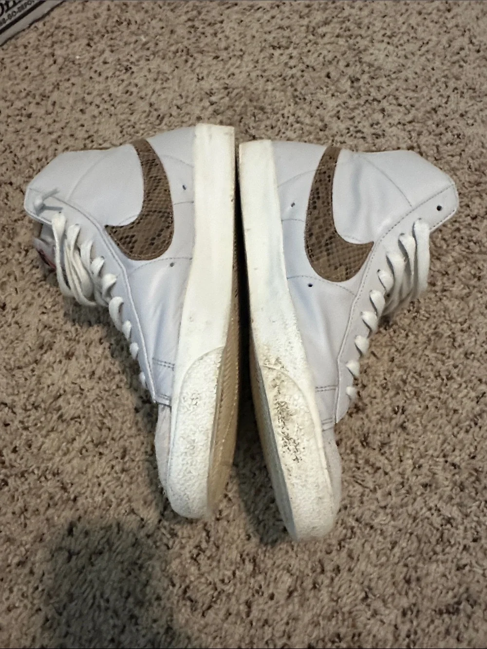 Nike Men’s size 12 White High-Top Sneakers with Brown Snake-Print Swoosh